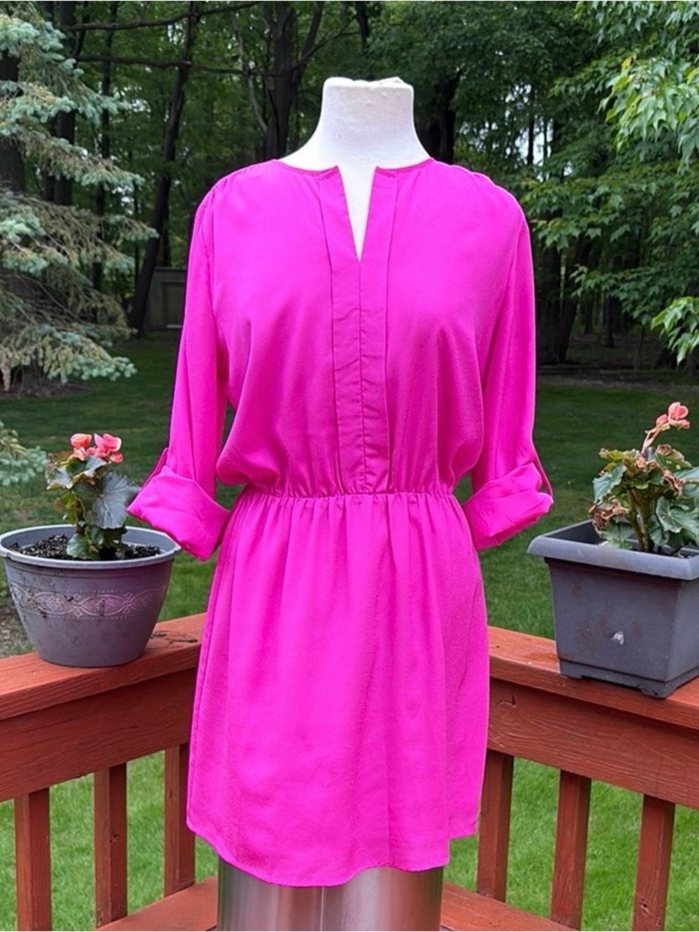 Gianni Bini Pink Dress Women’s Medium NWOT Pristine Like New Condition No Flaws